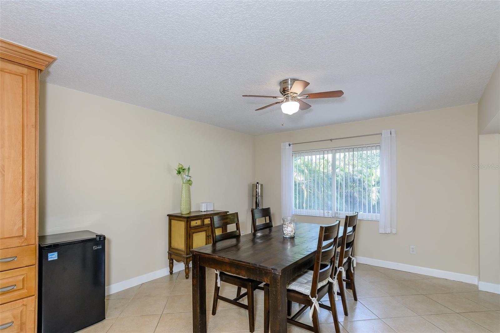 The sizable dining room has plenty of space for an eight person table and a hutch or buffet.