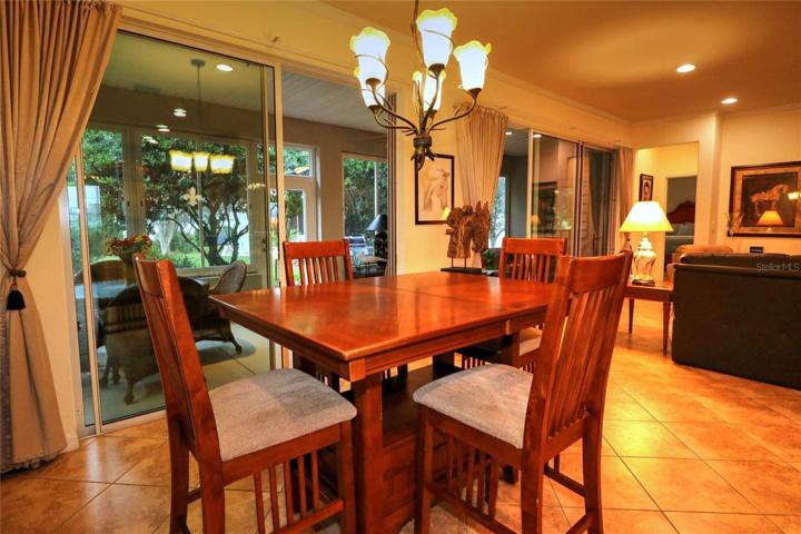 Breakfast Nook With Sliders to Lanai