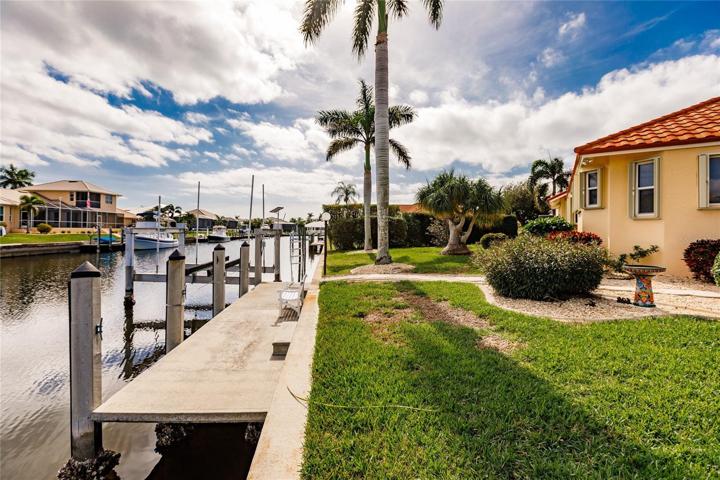CONCRETE DOCK