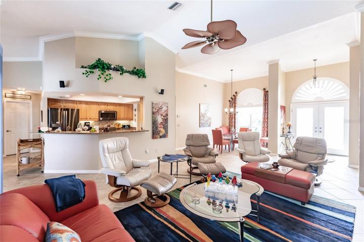 OPEN FLOOR PLAN