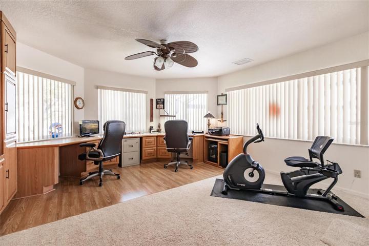 STUDY/DEN OFF MASTER BEDROOM