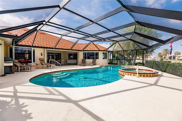 POOL & SPA