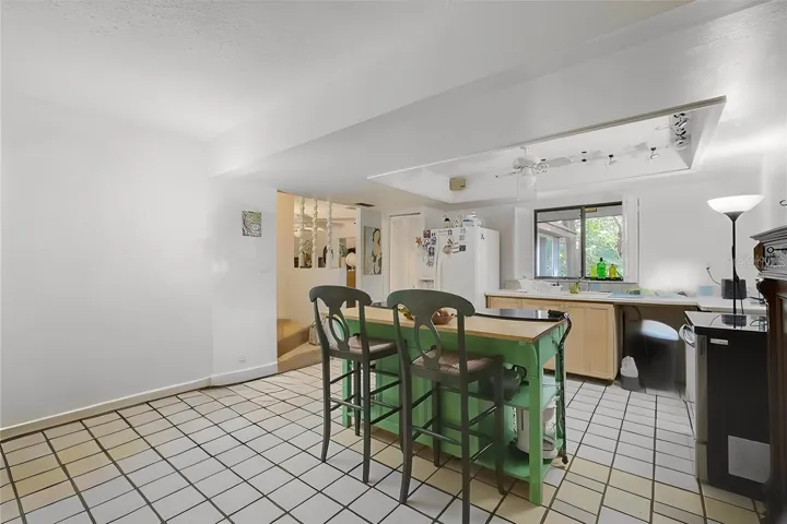 Kitchen - virtually staged