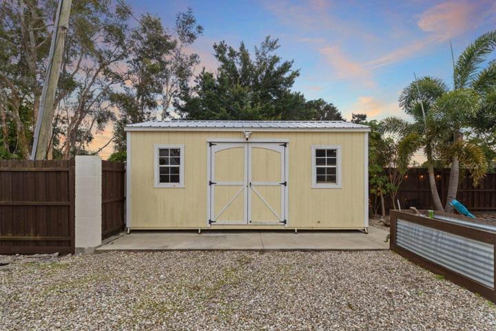 10'x20' shed with running water and electric