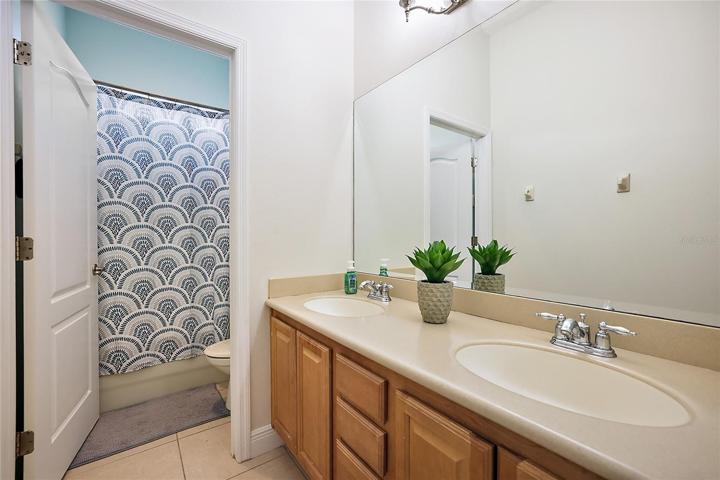 Guest Bath with Dual Sinks and Tub/Shower Combo