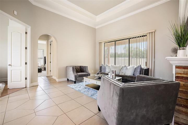 Living Area with Sliding Doors to Lanai