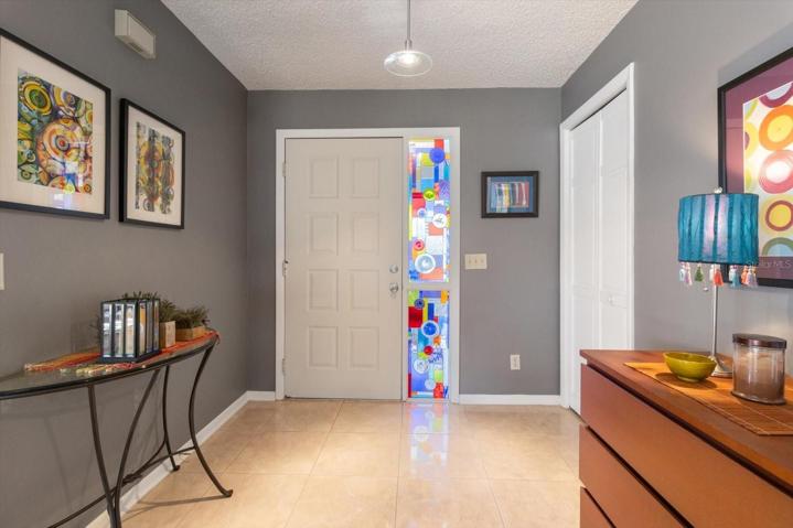 Foyer w/ Closet...Stained Glass DOES NOT CONVEY
