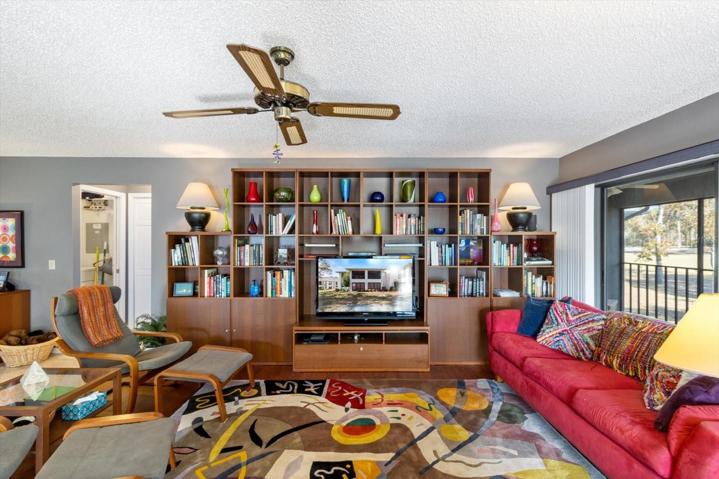 Large Wall to Wall Bookcase