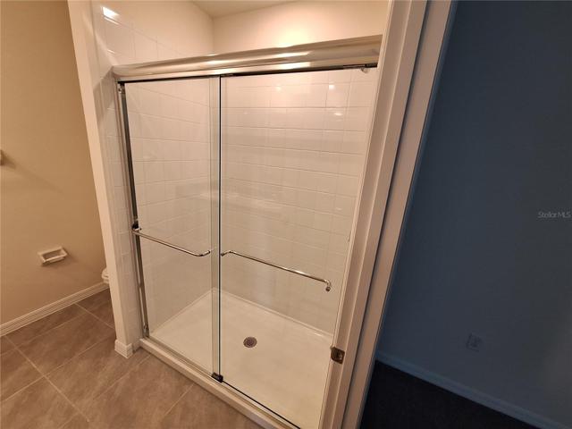 Now NEW glass shower door too!