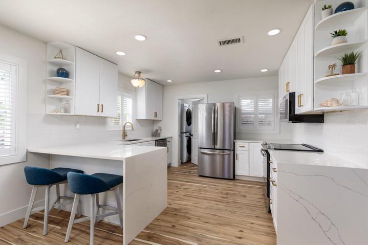 Kitchen/Laundry