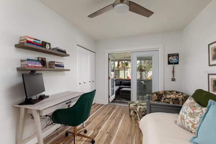 3rd Bedroom/Screened-In Patio