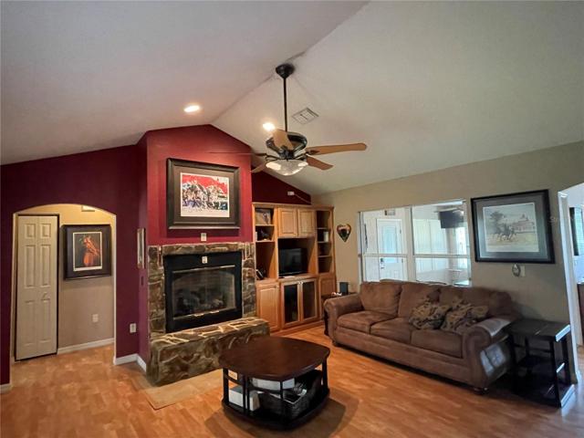 Cozy Living room with a Gas Fireplace