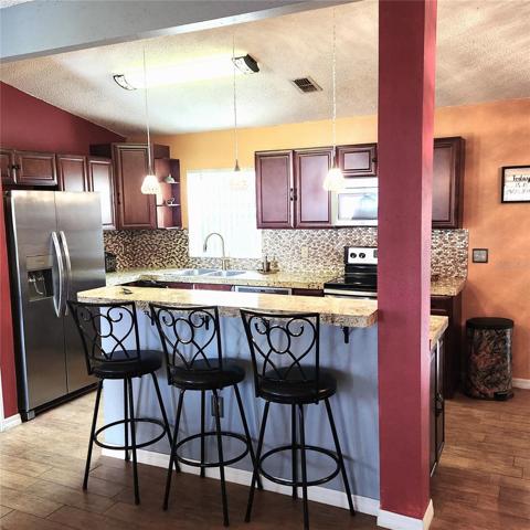 Kitchen Breakfast Bar