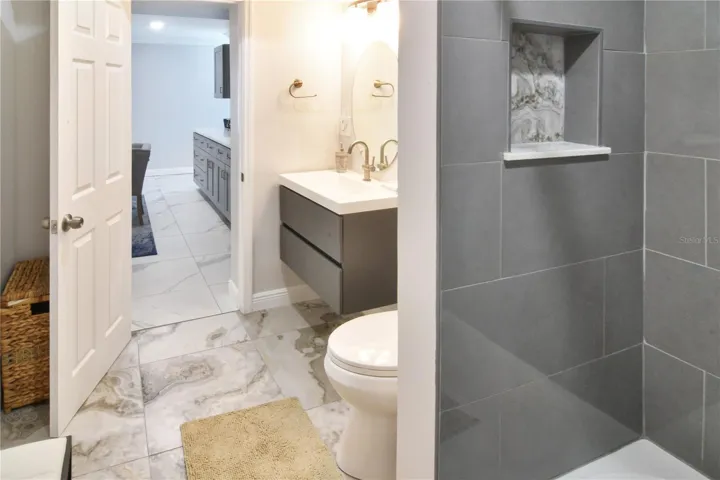 Guest Bathroom