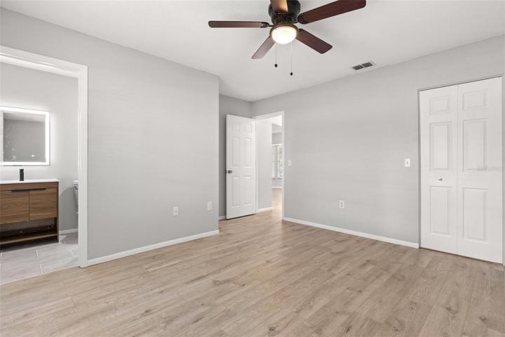 ensuite room 1
