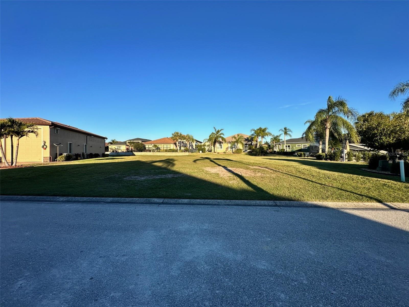 Polk City, Florida 33868, 0 , 0 ,0,Land,For Sale,MEANDERING,0,L4941679
