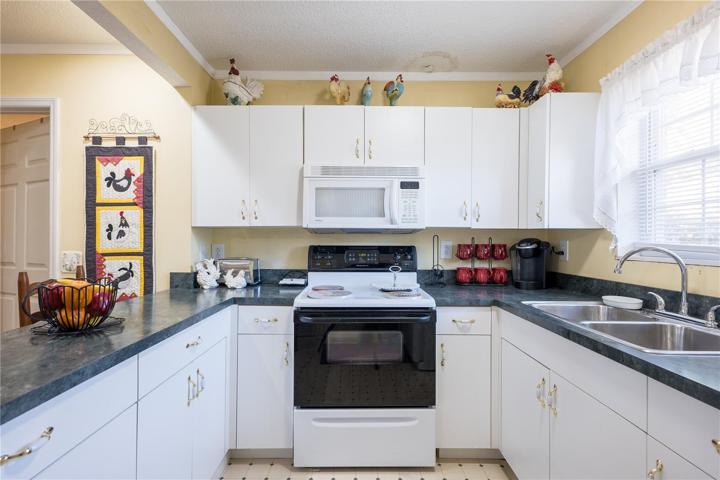 In-law suite kitchen