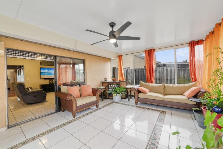 FLORIDA ROOM.