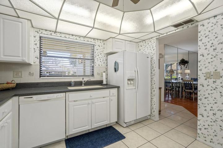 Kitchen Entry