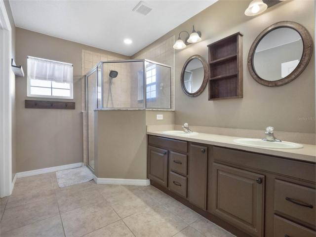 primary en-suite