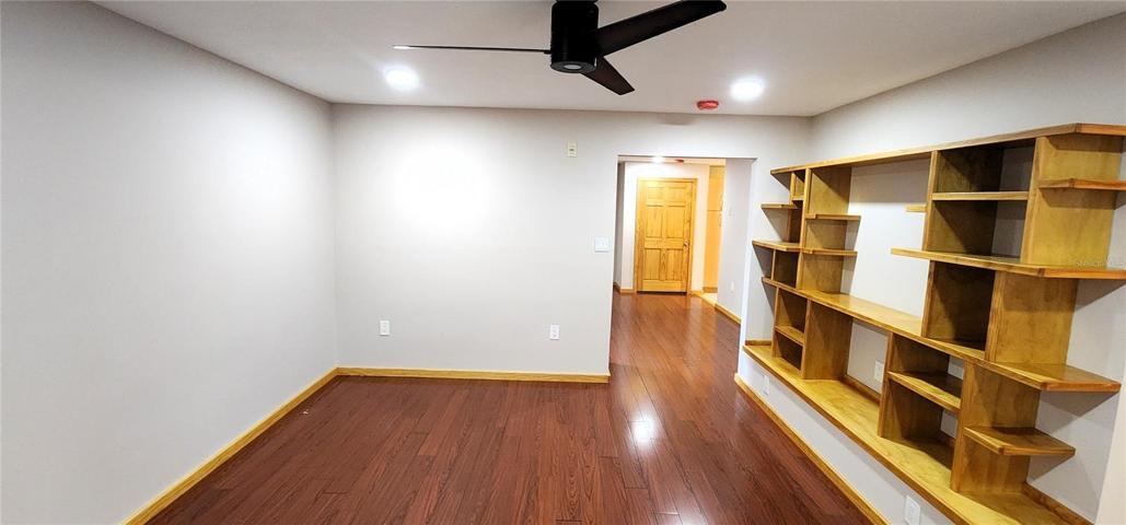 MIL Living Room
