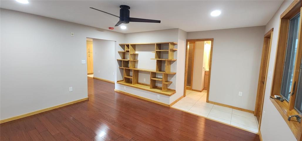 MIL Living Room