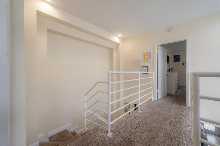 Split bedroom floor plan
