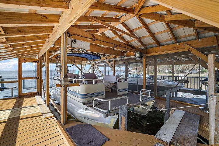 Boat with lift, water, and electricity