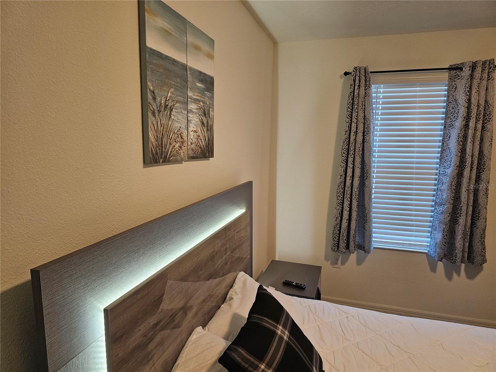 LIGHTED HEADBOARDS