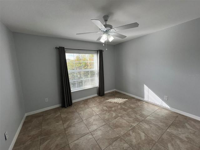 Guest bedroom 1
