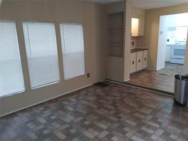 4095 living room
