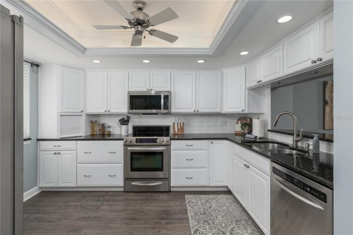 Kitchen, stocked with eating and cooking utensils!