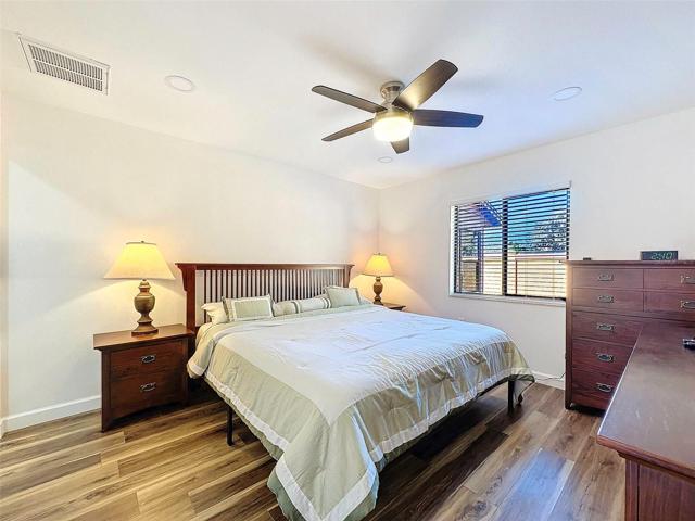 NICE BEDROOM SET