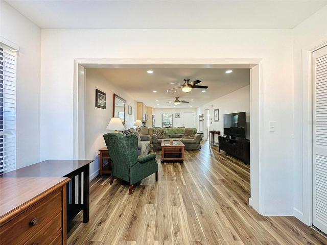 BONUS/OFFICE AREA