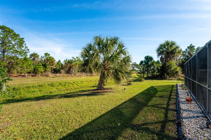 Backyard overlooking backs up to vacant land