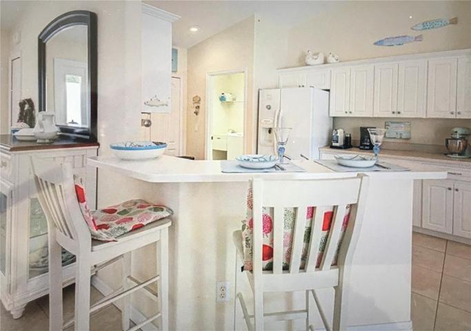 Breakfast Bar Furnished