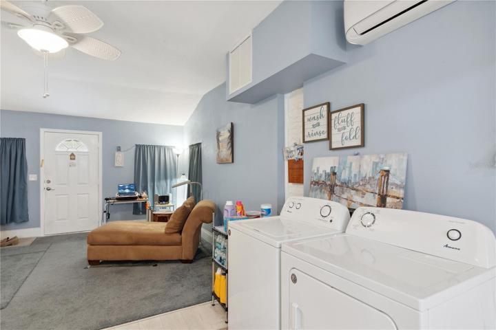 washer and dryer located in the kitchen
