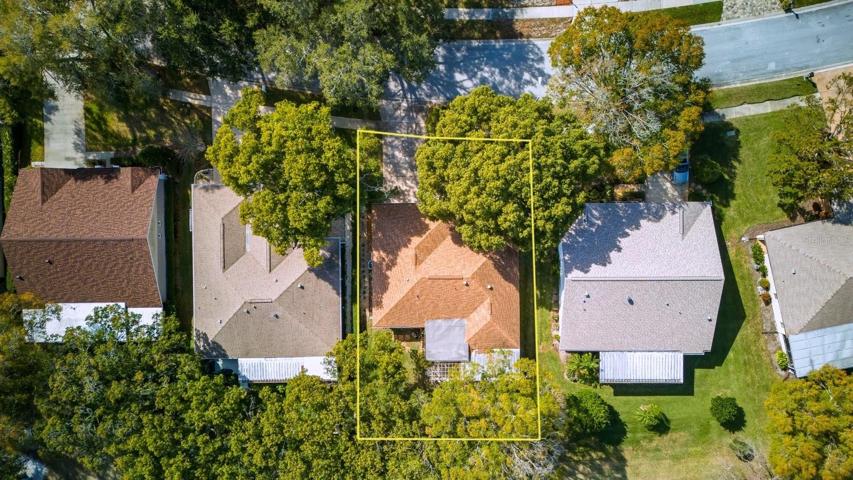 Parcel & newer roof (2018) evident in aerial photo~