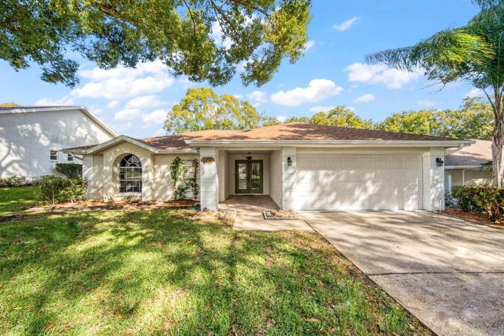 Welcome Home! Newer roof & block construction~
