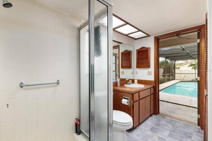 Pool Bath - Bath 4 is adjacent to Bedroom 4