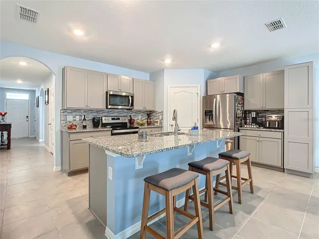Beautiful gourmet kitchen