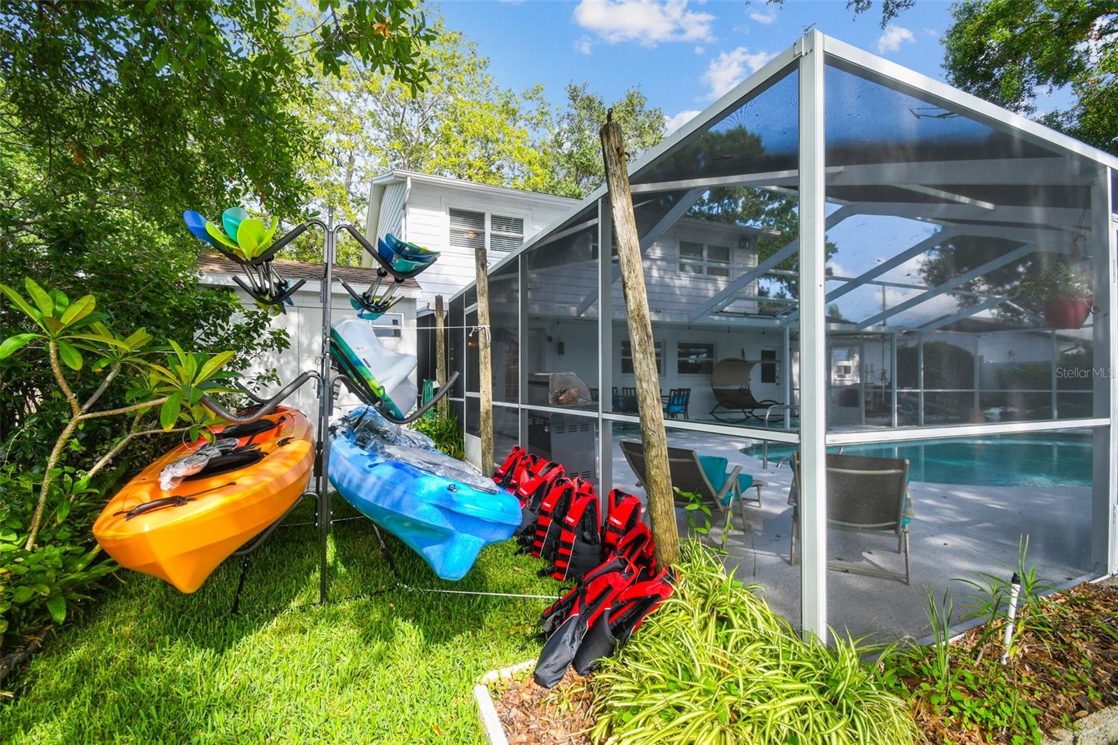 Tampa, Florida 33615, 4 Bedrooms Bedrooms, 0 ,3 BathroomsBathrooms,Residential Lease,For Rent,0,L4941795