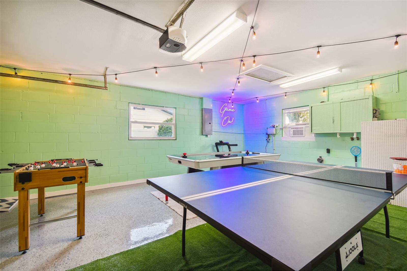 Tampa, Florida 33615, 4 Bedrooms Bedrooms, 0 ,3 BathroomsBathrooms,Residential Lease,For Rent,0,L4941795