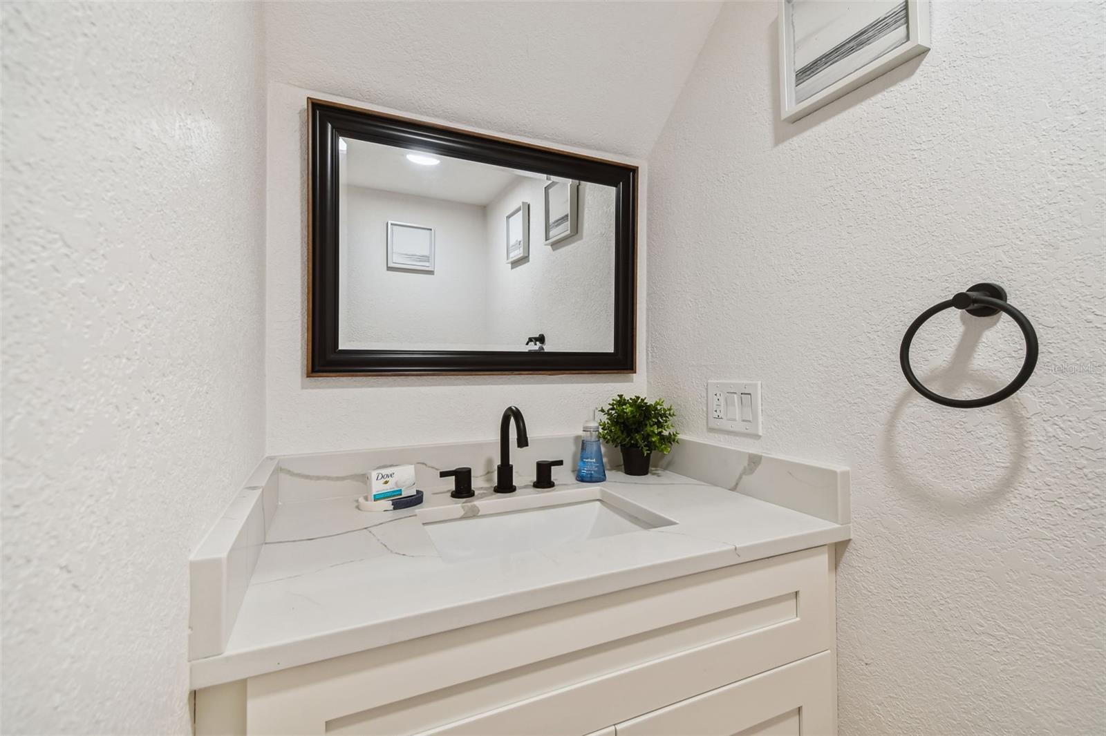 Tampa, Florida 33615, 4 Bedrooms Bedrooms, 0 ,3 BathroomsBathrooms,Residential Lease,For Rent,0,L4941795