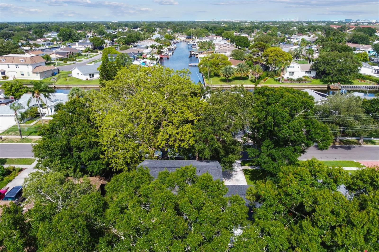 Tampa, Florida 33615, 4 Bedrooms Bedrooms, 0 ,3 BathroomsBathrooms,Residential Lease,For Rent,0,L4941795
