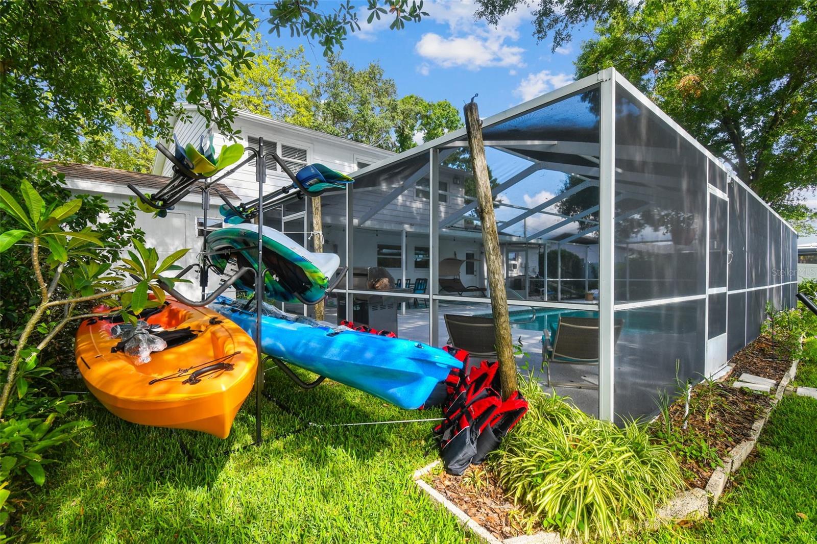 Tampa, Florida 33615, 4 Bedrooms Bedrooms, 0 ,3 BathroomsBathrooms,Residential Lease,For Rent,0,L4941795