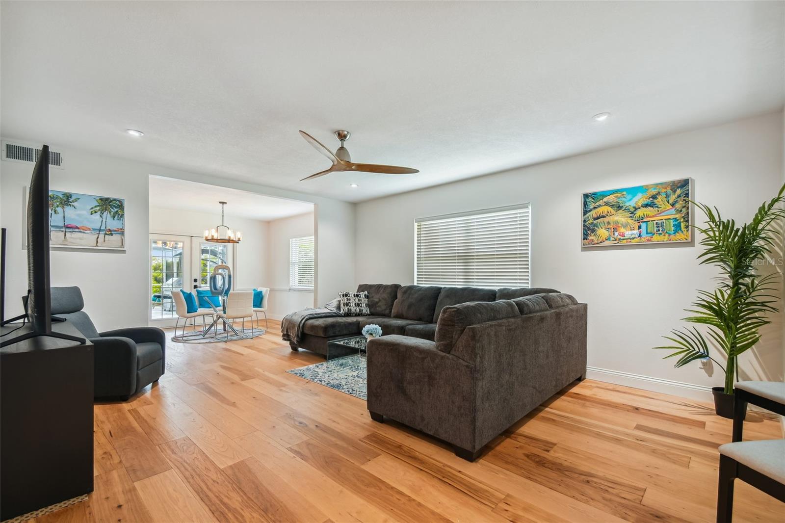 Tampa, Florida 33615, 4 Bedrooms Bedrooms, 0 ,3 BathroomsBathrooms,Residential Lease,For Rent,0,L4941795