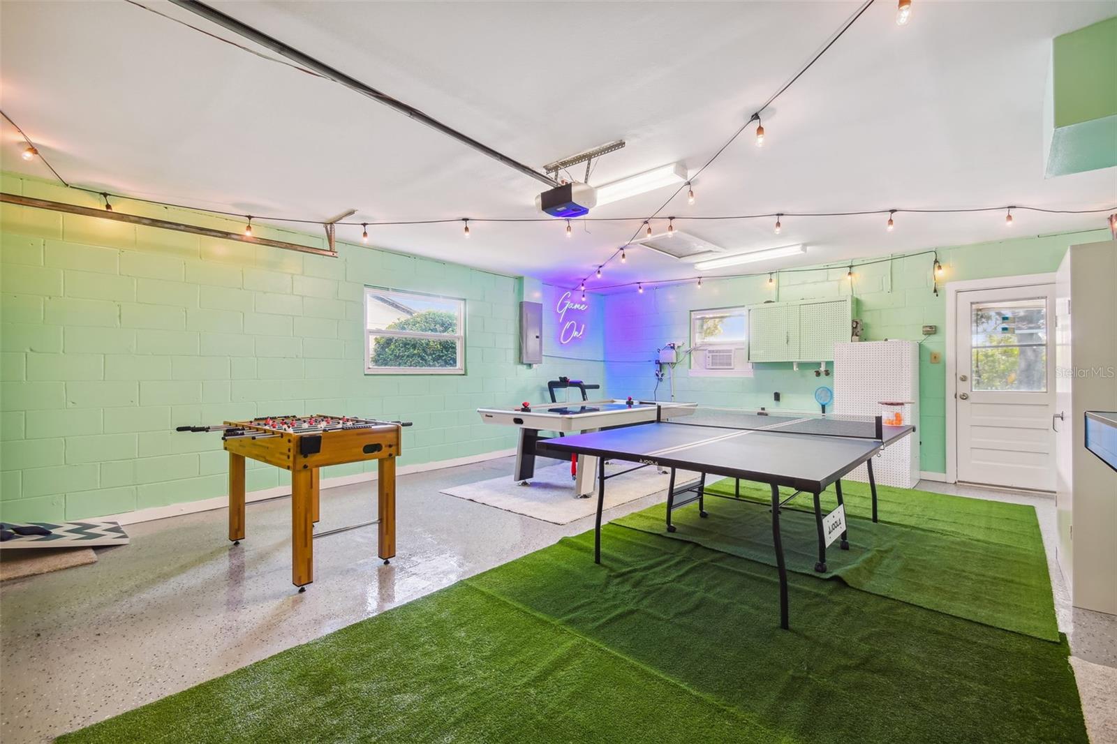 Tampa, Florida 33615, 4 Bedrooms Bedrooms, 0 ,3 BathroomsBathrooms,Residential Lease,For Rent,0,L4941795