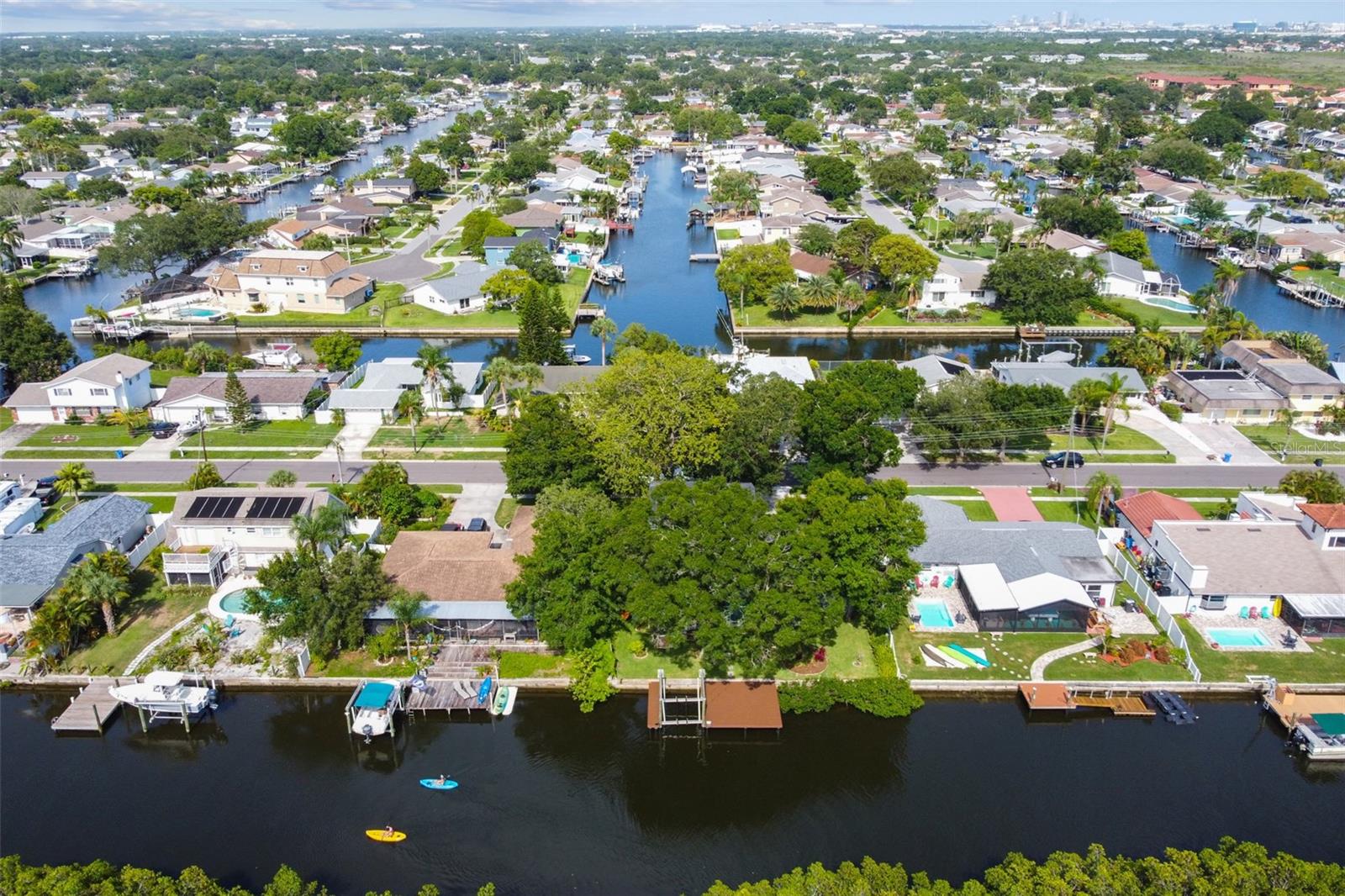 Tampa, Florida 33615, 4 Bedrooms Bedrooms, 0 ,3 BathroomsBathrooms,Residential Lease,For Rent,0,L4941795