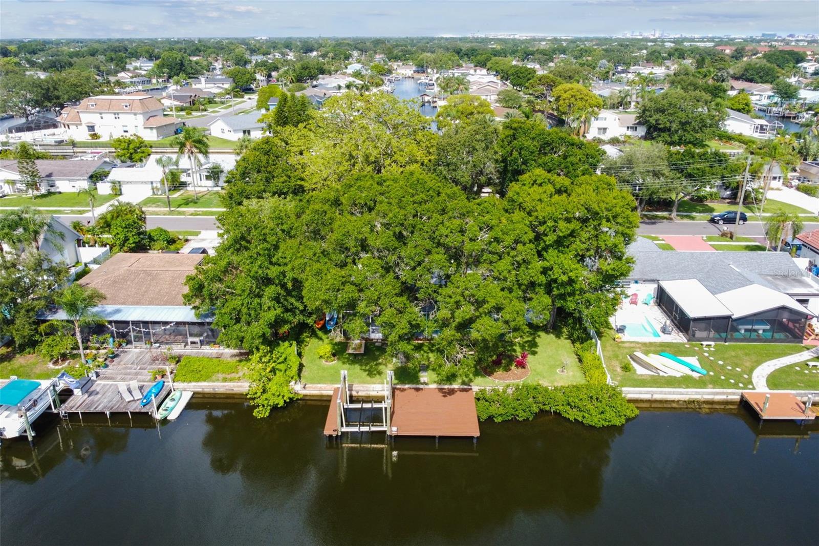 Tampa, Florida 33615, 4 Bedrooms Bedrooms, 0 ,3 BathroomsBathrooms,Residential Lease,For Rent,0,L4941795